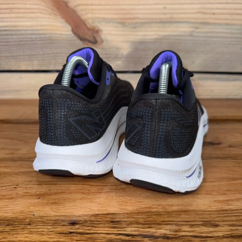 New Balance keywords athleisure